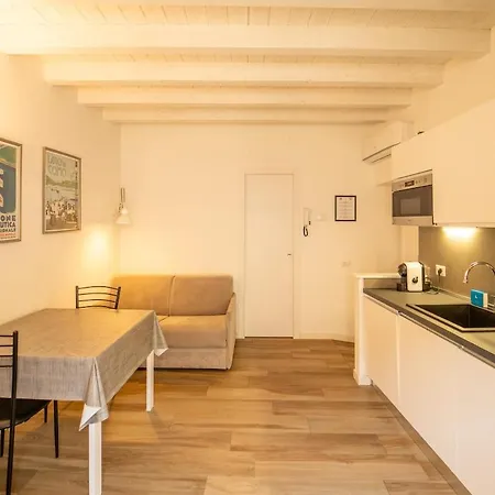 Lovely In The Walled With Wifi E Ac * Como