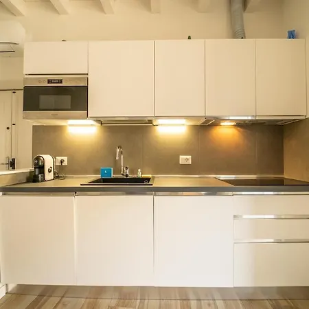 Apartamento Lovely In The Walled With Wifi E Ac